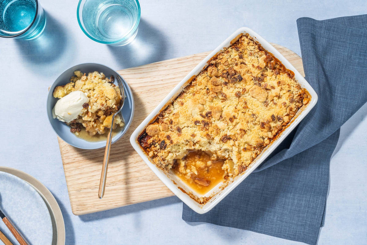 Sweet Cinnamon Apple Crumble