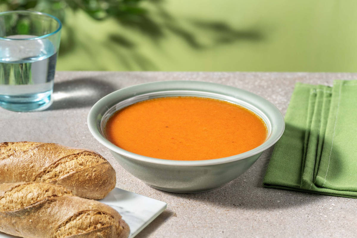 Gazpacho andalou & son pain