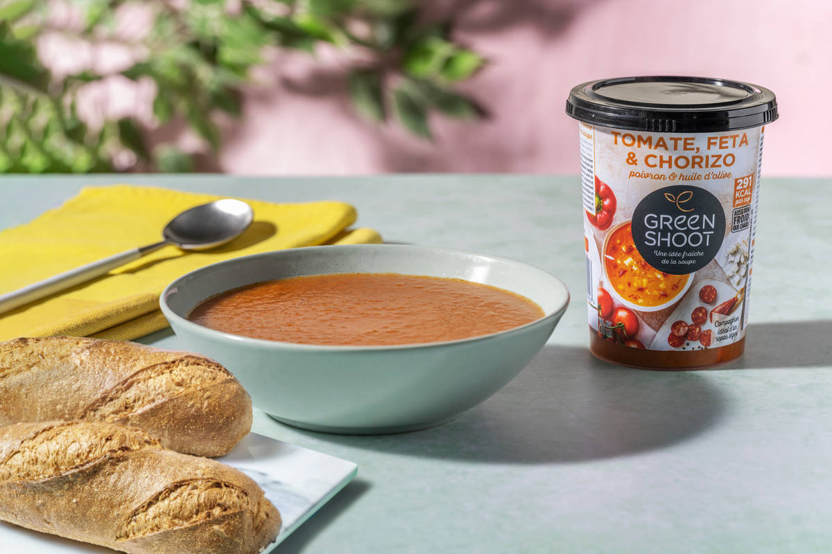 Soupe tomate-chorizo & son pain