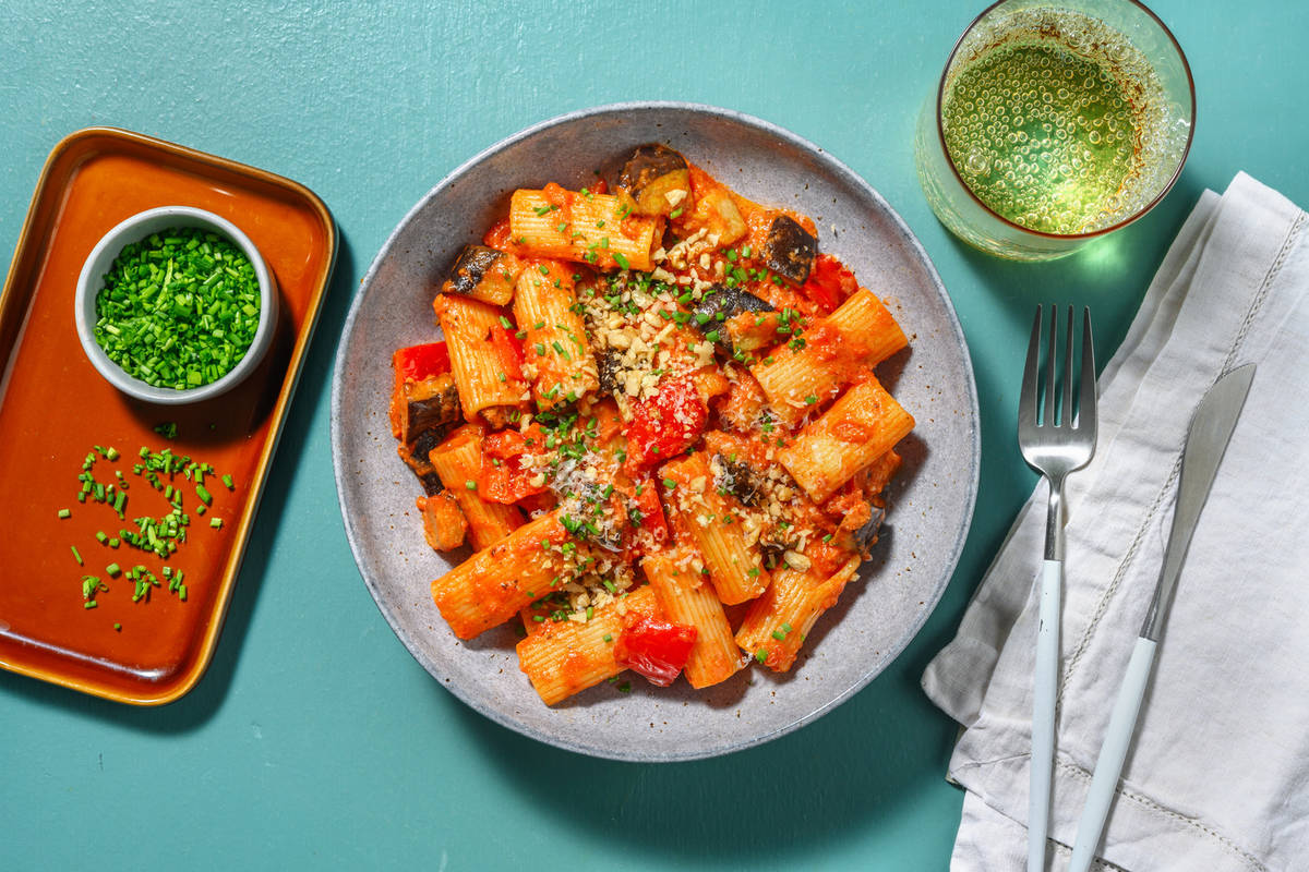 La Rústica: pasta con verduras asadas y langostinos