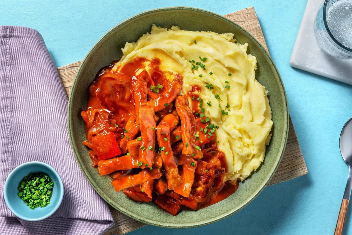 Schweinefilet-Paprika-Gulasch