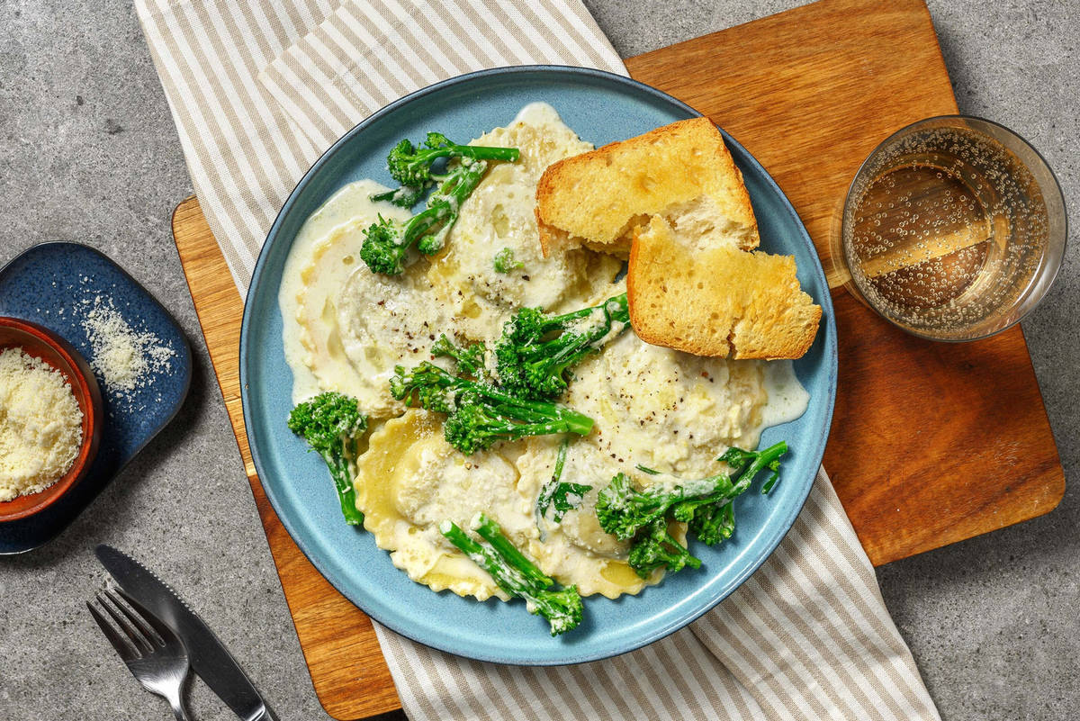 Parma Ham Pasta in Creamy Garlic Sauce