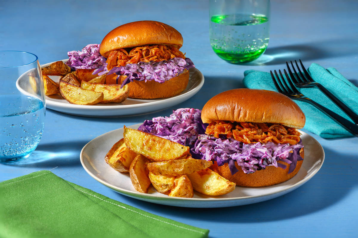 BBQ-marineret 'pulled chicken'-burger