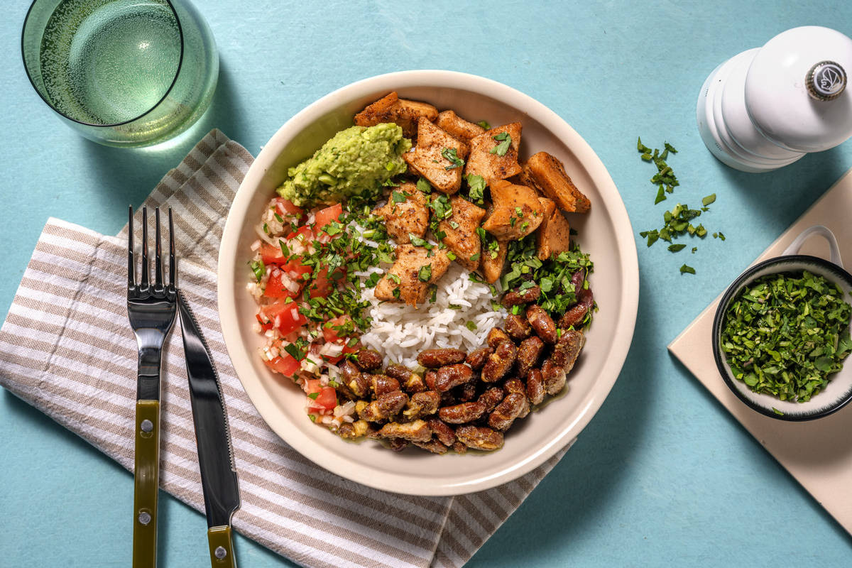 Bol mexicano de heura con guacamole casero