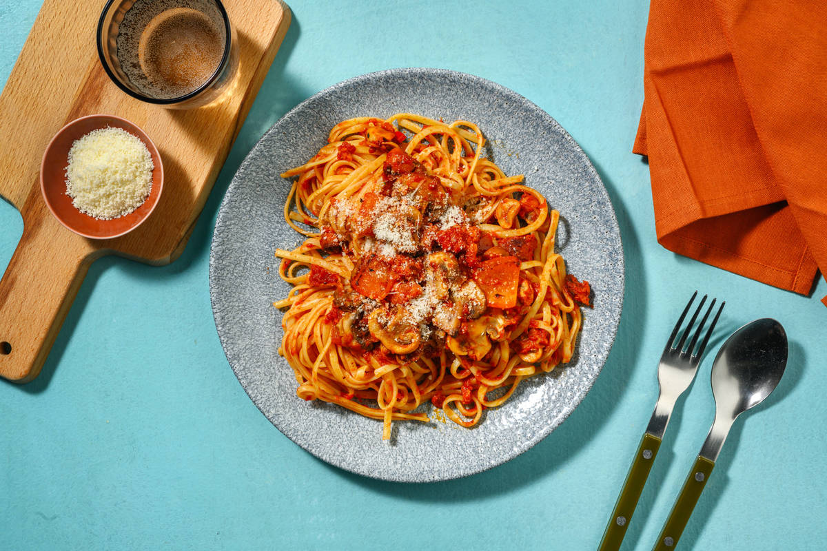 Bell Pepper, Mushroom and Chorizo Linguine