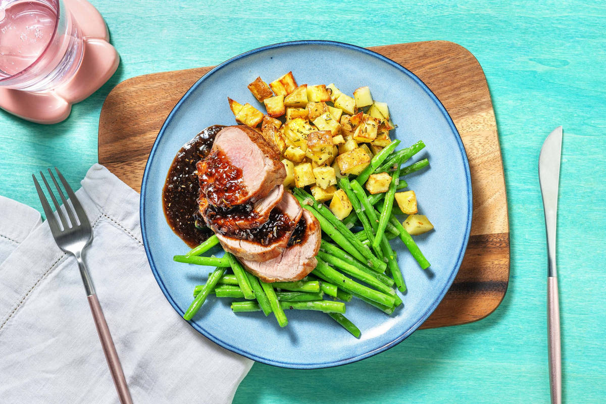 Varkenshaas met aardbei-balsamicosaus