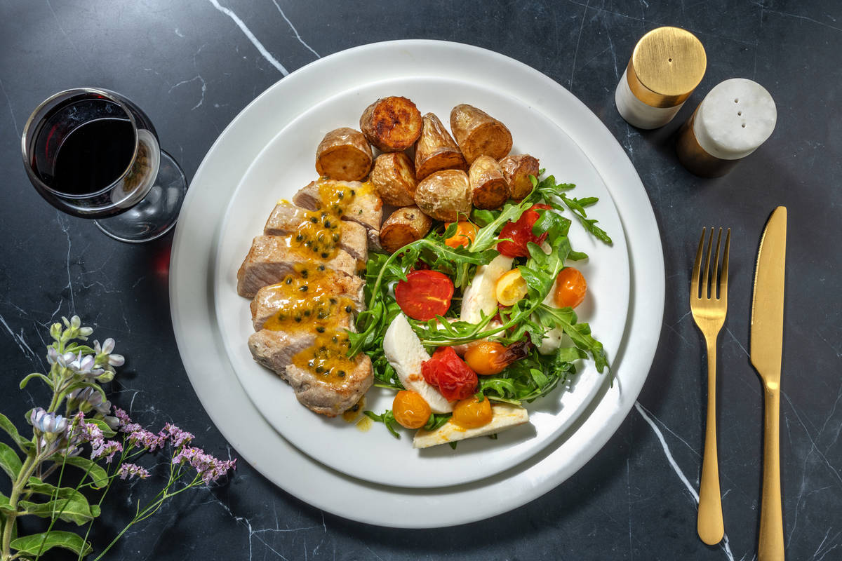 Lonza, burrata e frutto della passione