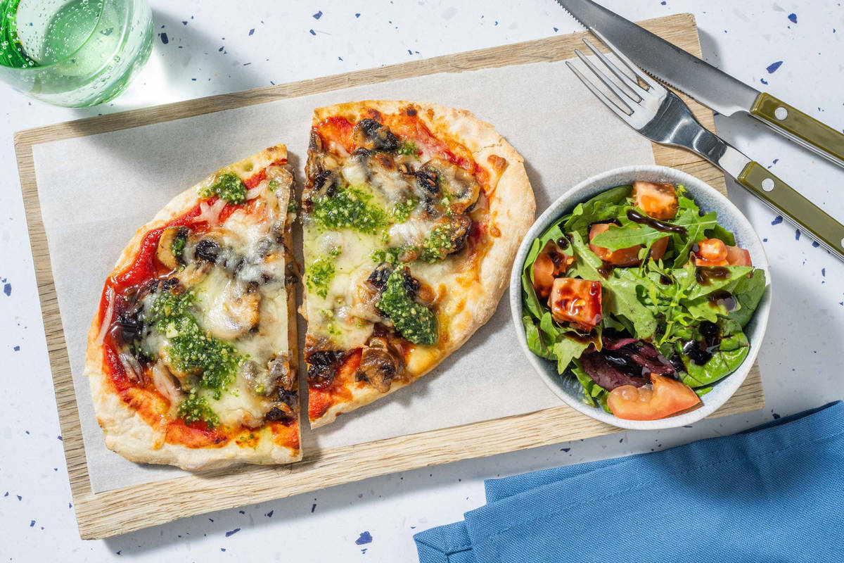 Pesto, Mushroom and Caramelised Onion Naanizza