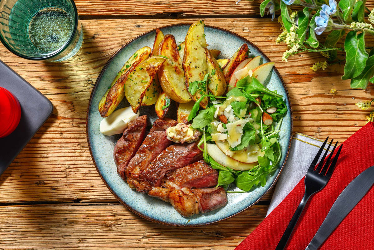 Grillad ryggbiff med schalottenlökssmör