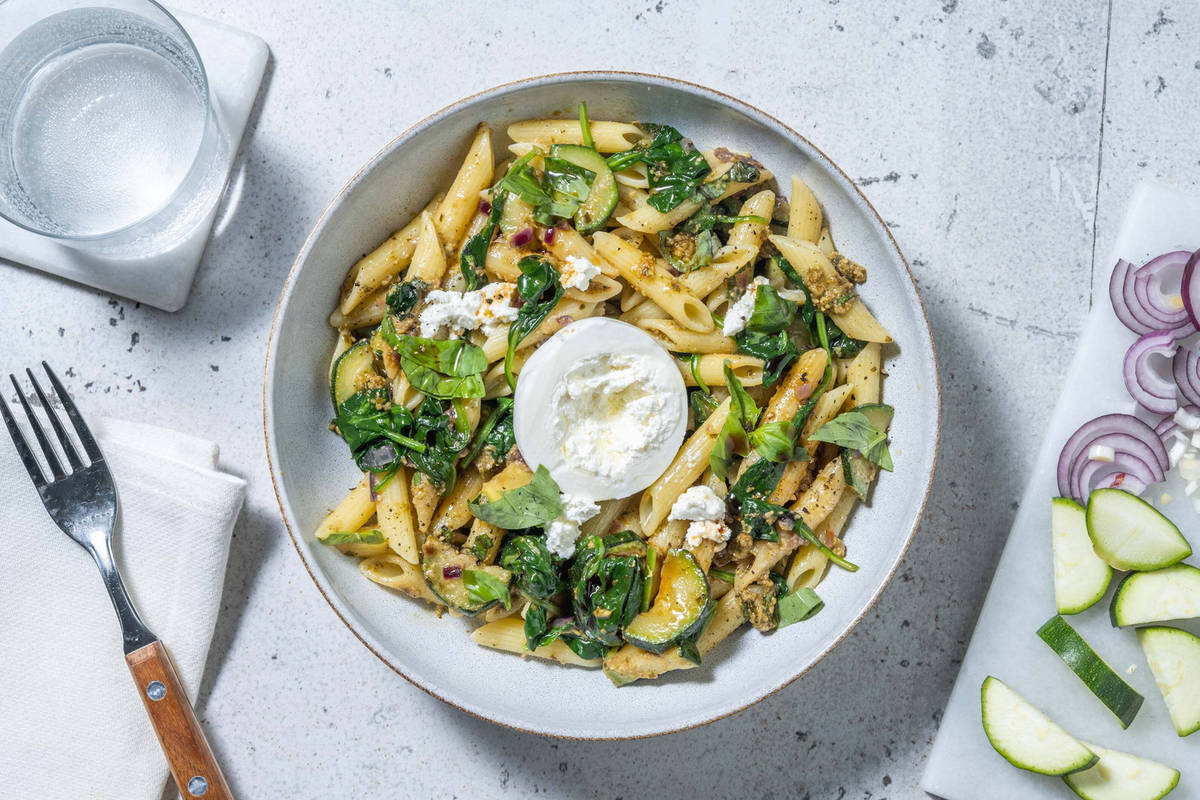 Pasta primavera courgette & burrata