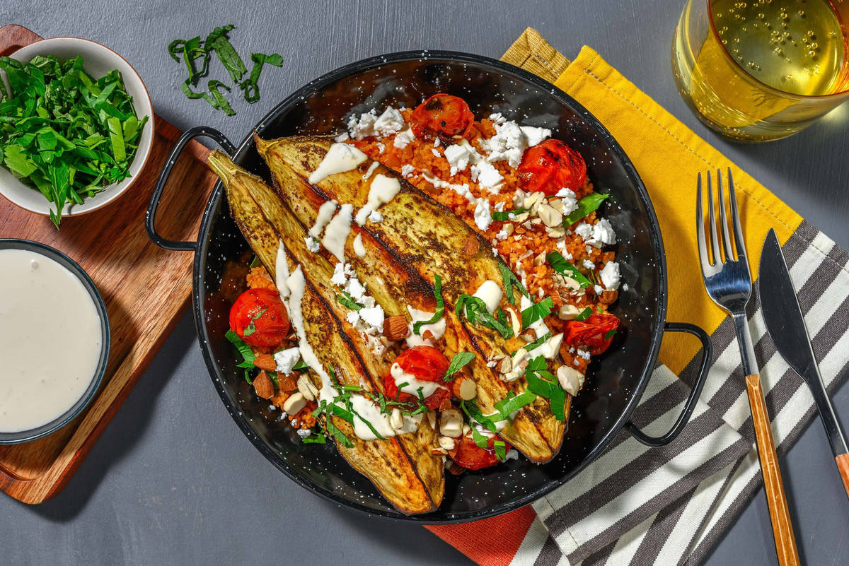 Aubergine à l'orientale et semoule à la tomate