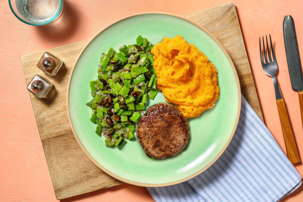 Duitse biefstuk met pittige zoete-aardappelpuree