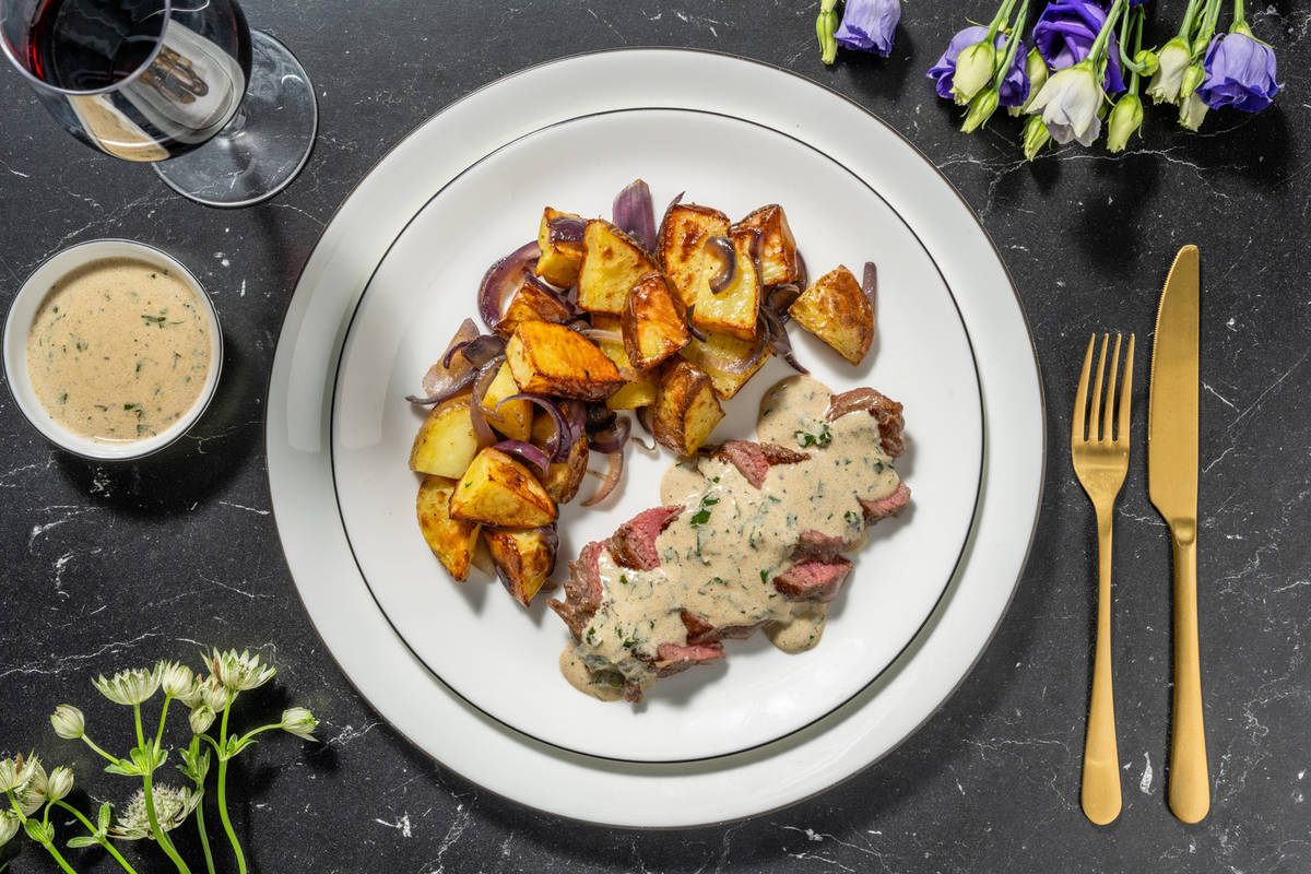 21 Day Aged Sirloin Steak and Peppercorn Sauce
