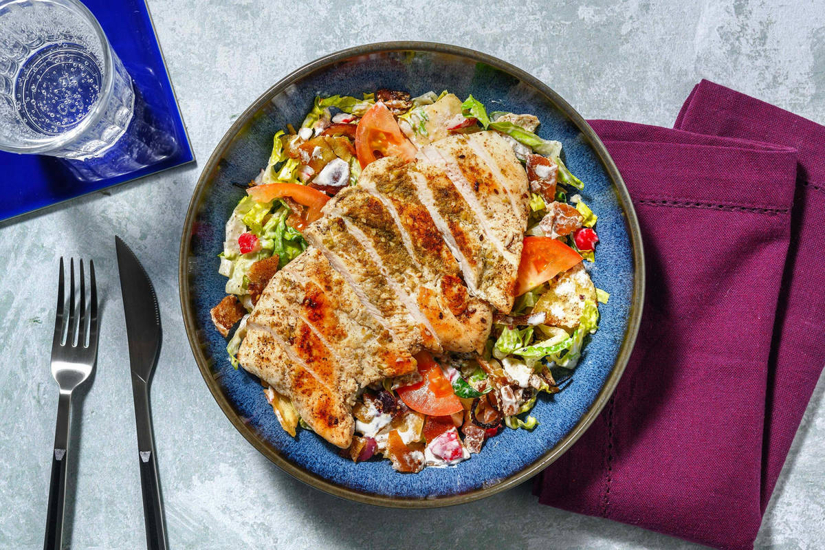 Fattoush Hähnchen Brotsalat mit Tomate
