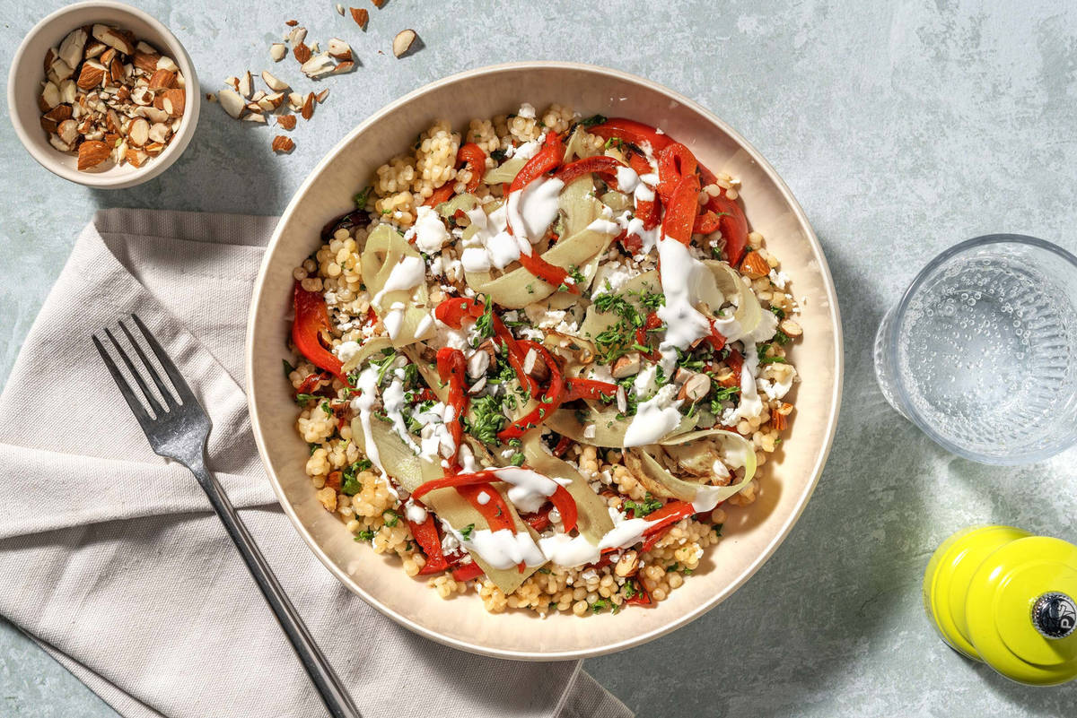 Parelcouscous met geroosterde paprika en witte kaas