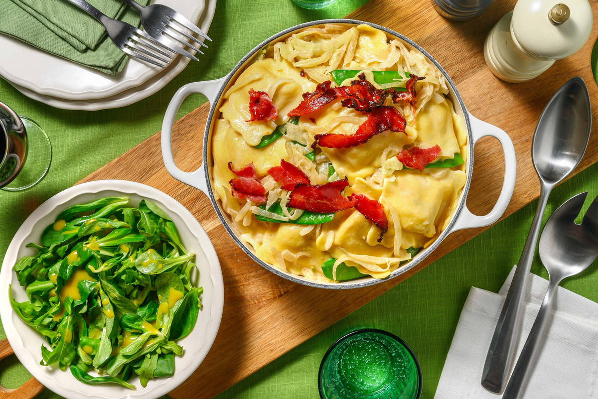 Verse ravioli met spek en venkel-geitenkaassaus