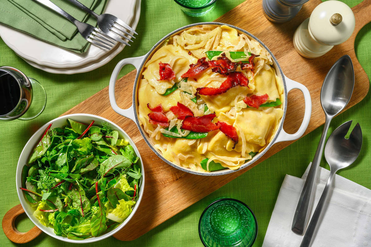 Verse ravioli met spek en venkel-geitenkaassaus