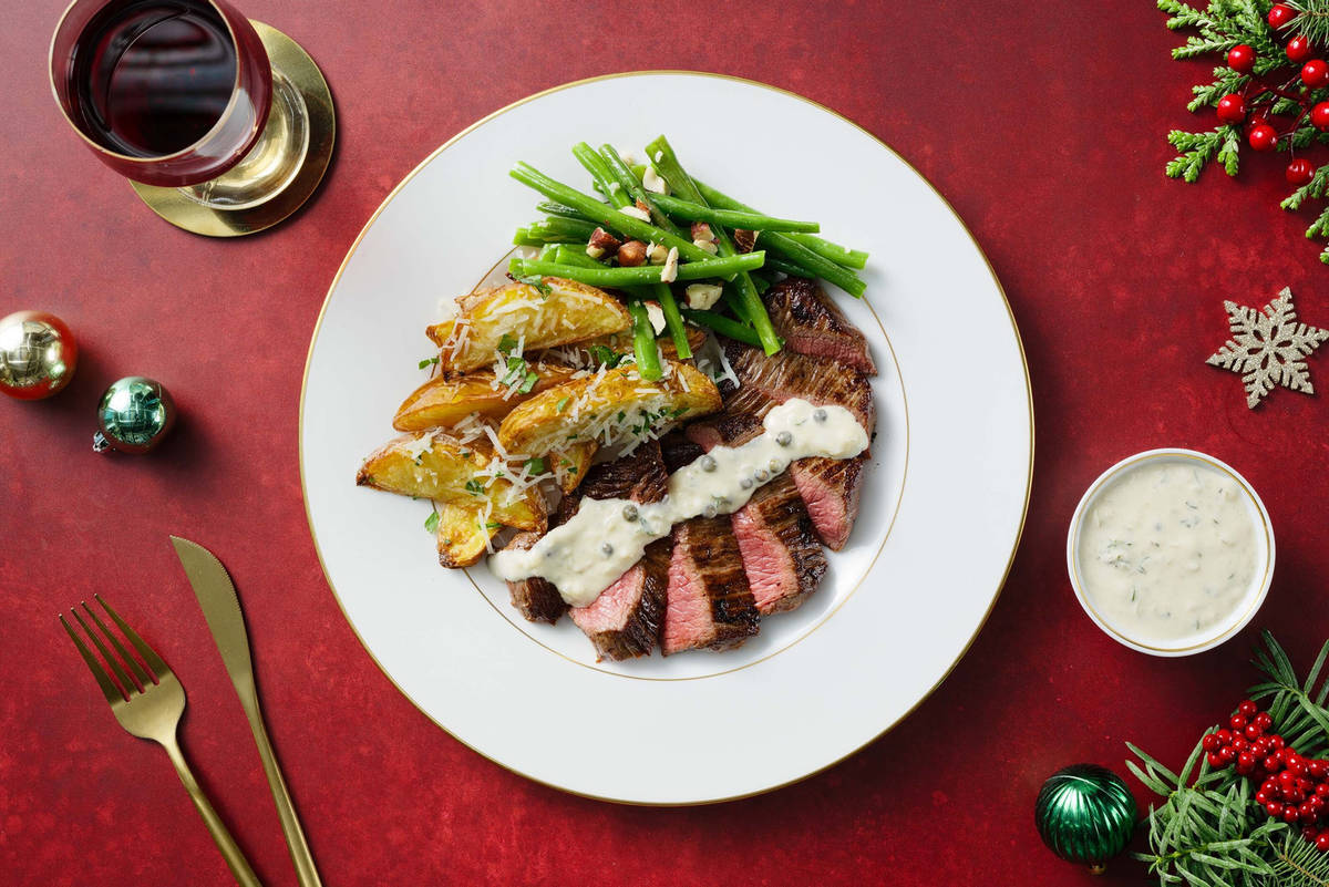 Feines Rindersteak mit grünem Pfefferrahm