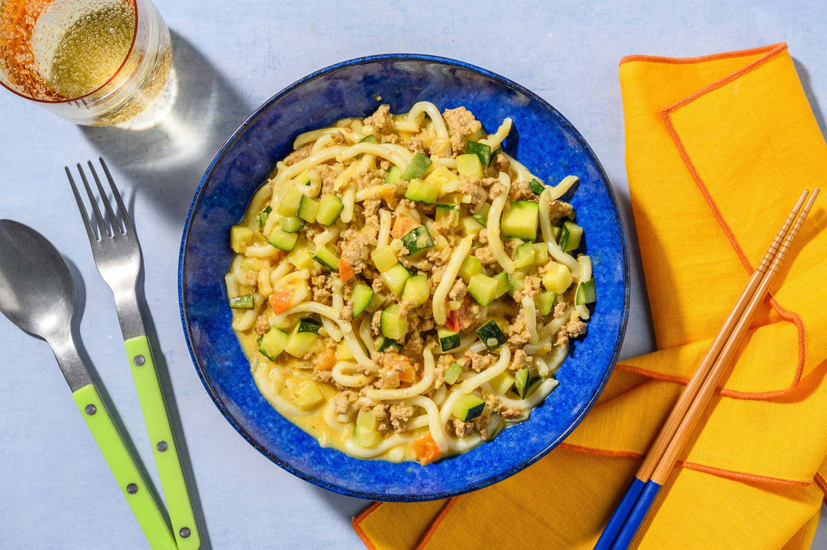 One-pot curry noodles con pollo macinato