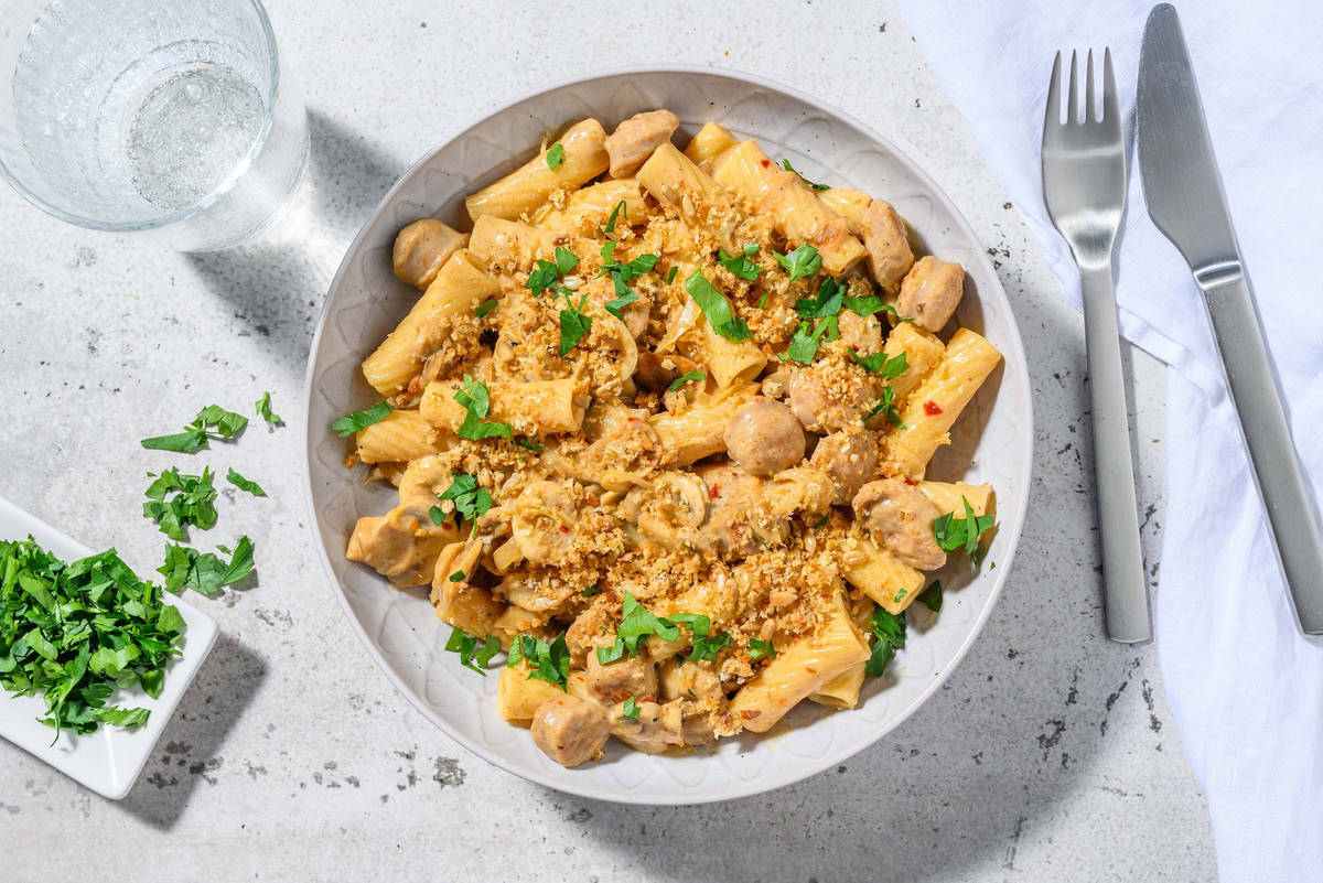 Krämig korv- och champinjonrigatoni