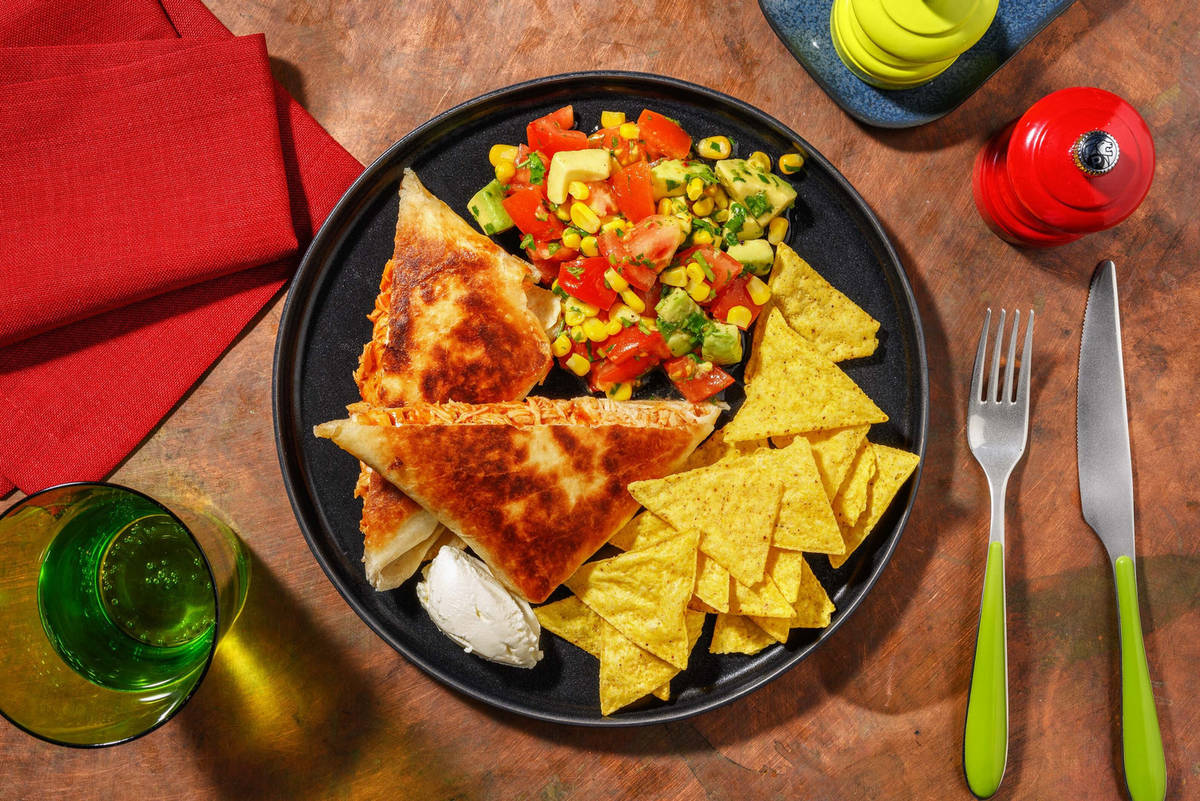 Ostfyllda kyckling-enchiladas