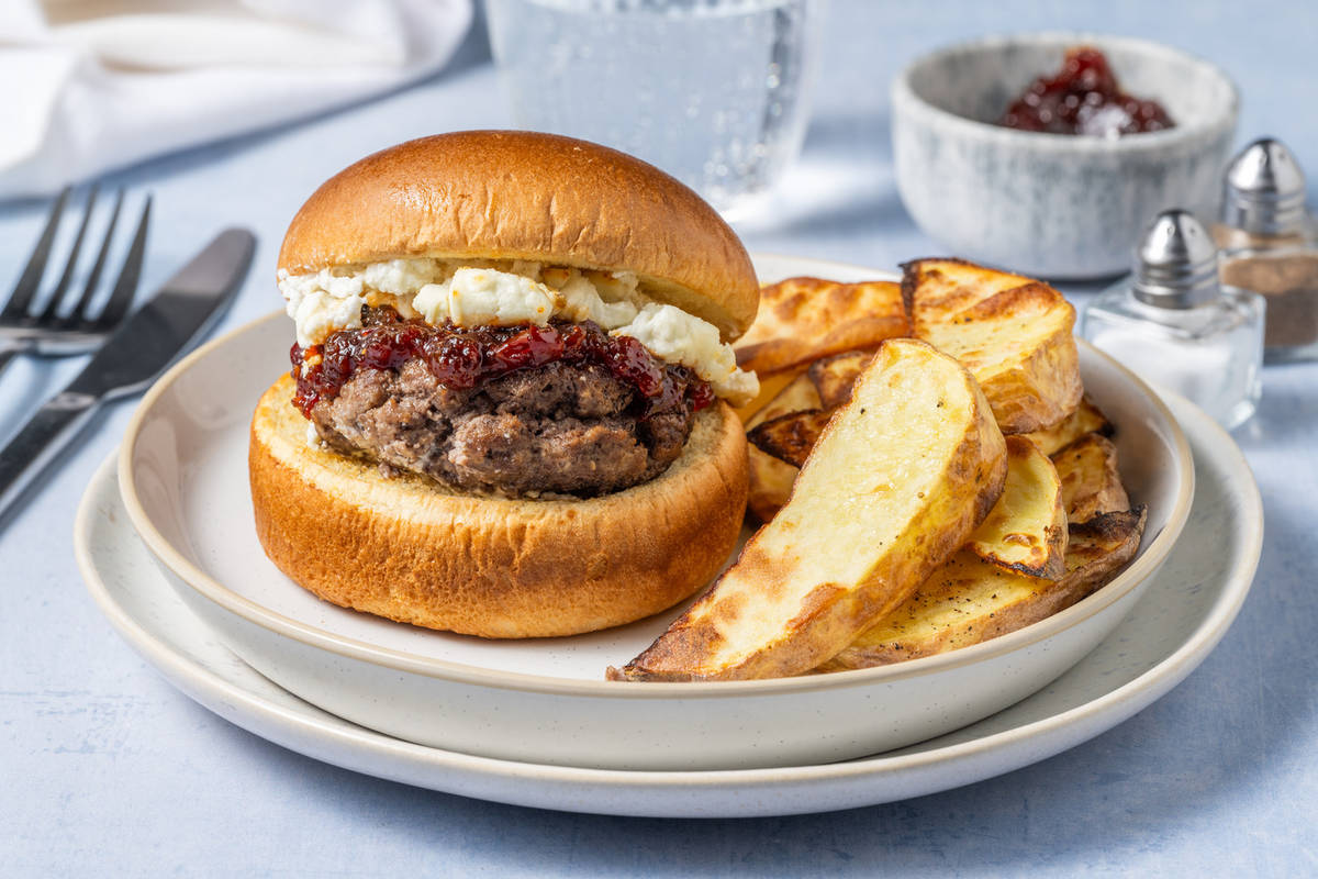 Hamburguesa de ternera con queso de cabra