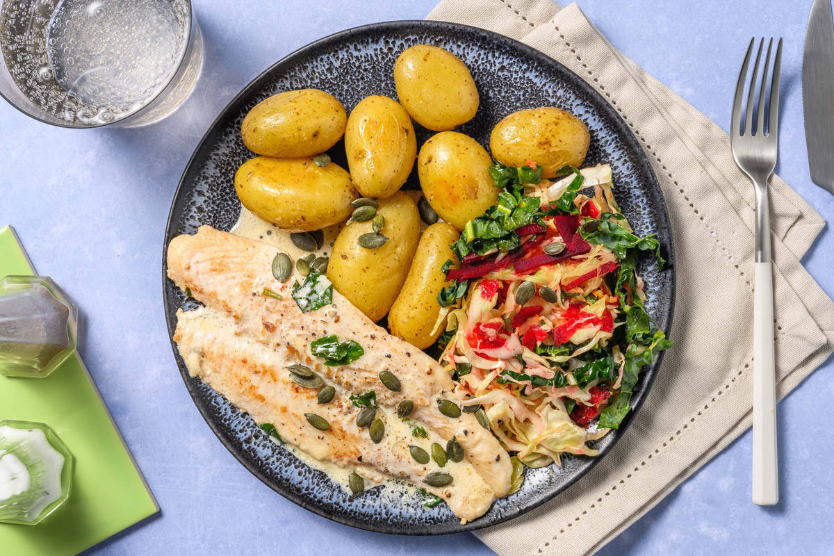 Pannestekt sei i fyldig basilikumsaus