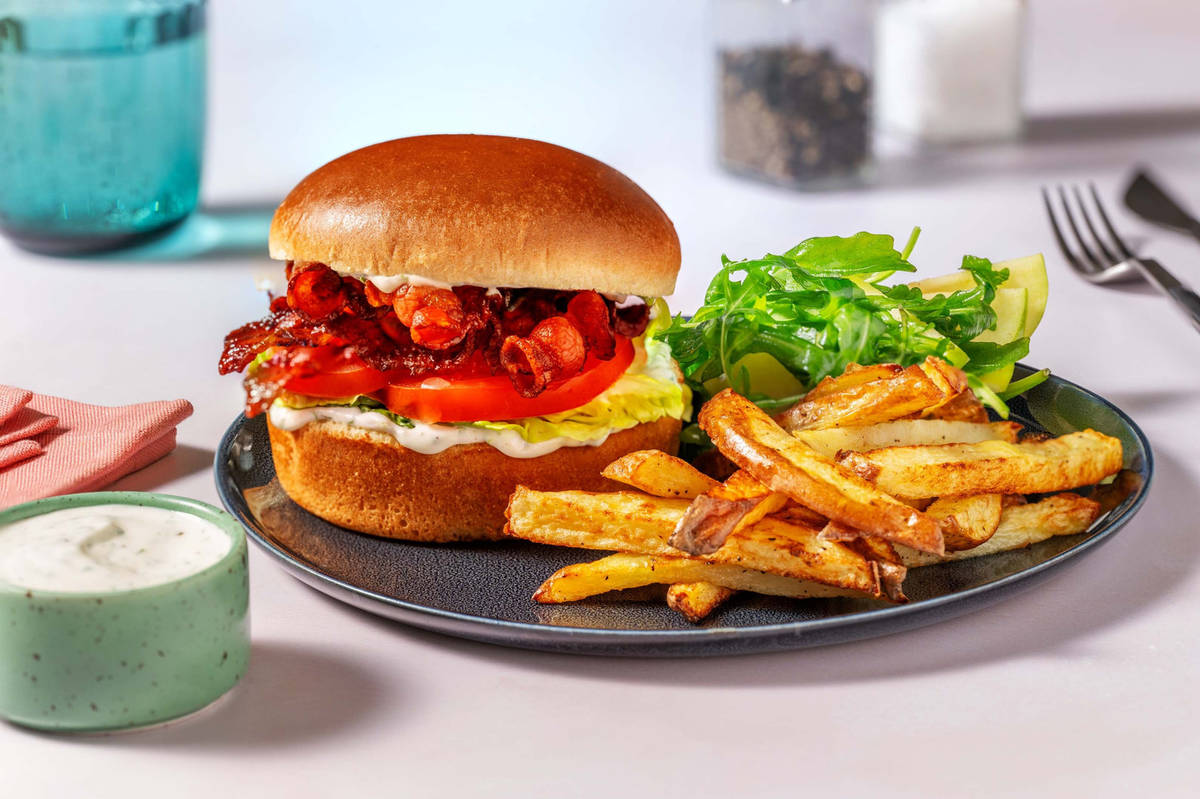 Amerikansk 'BLT'-brioche med ekstra kyllingebryst