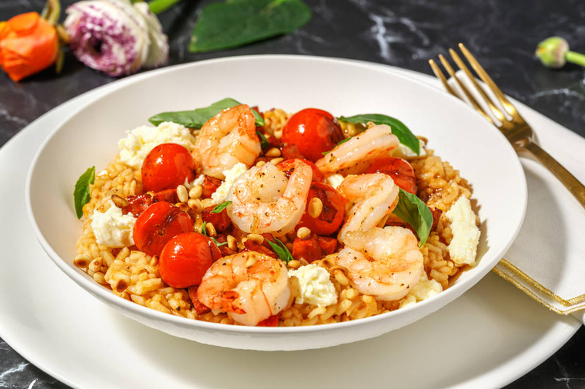 Caprese-risotto med kongerejer og chorizo