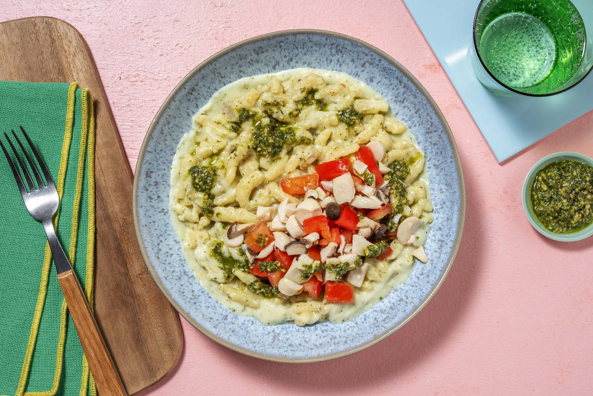 Italienische Spätzlepfanne mit Kräuterseitlingen