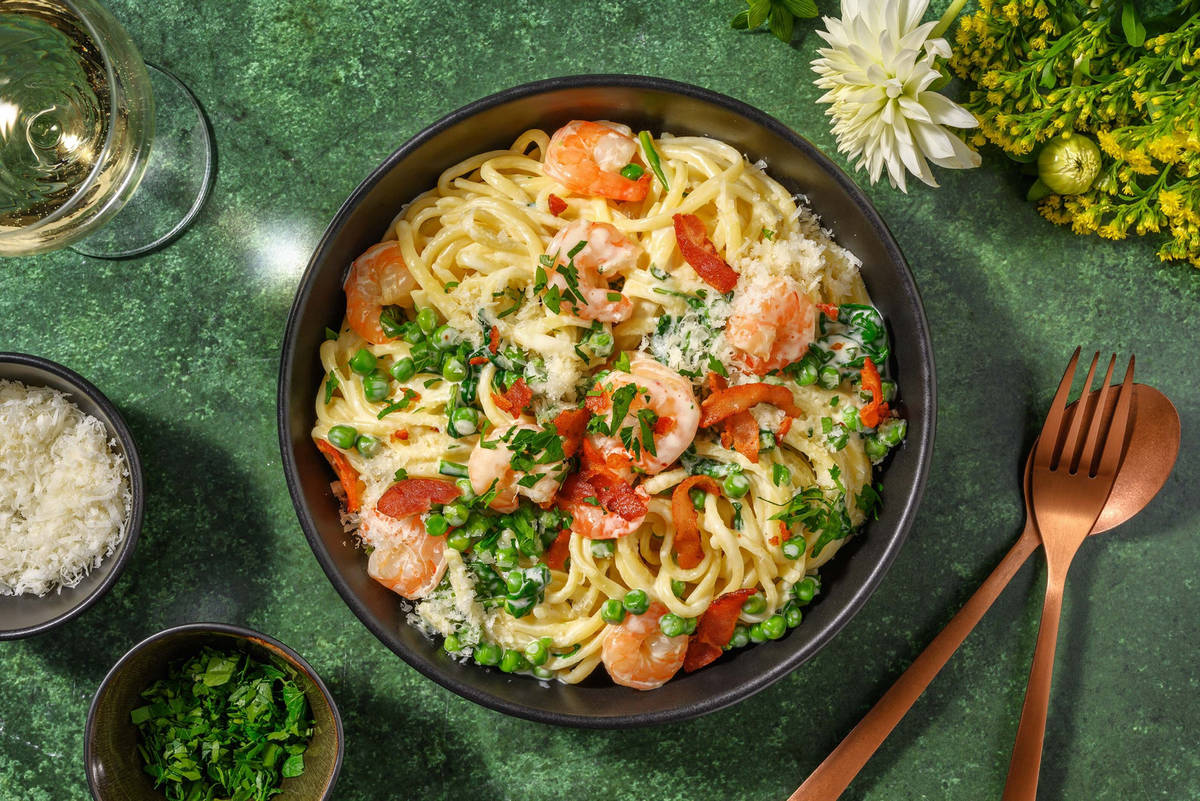 Alfredo Shrimp Linguine