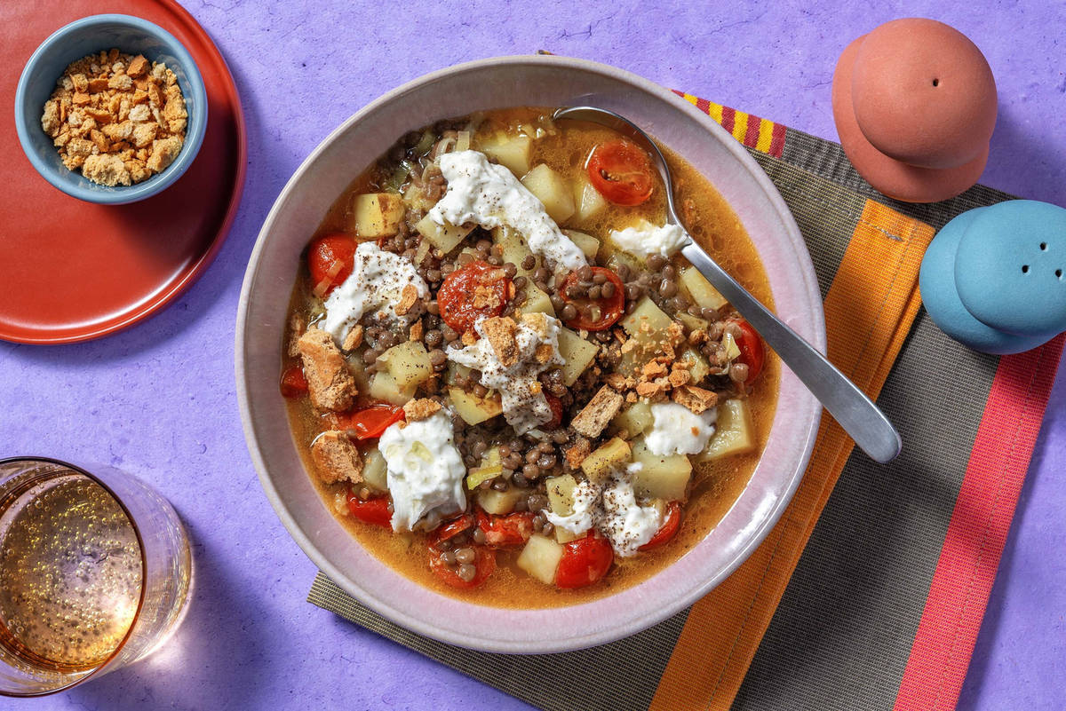 Zuppa di lenticchie e burrata pugliese IGP