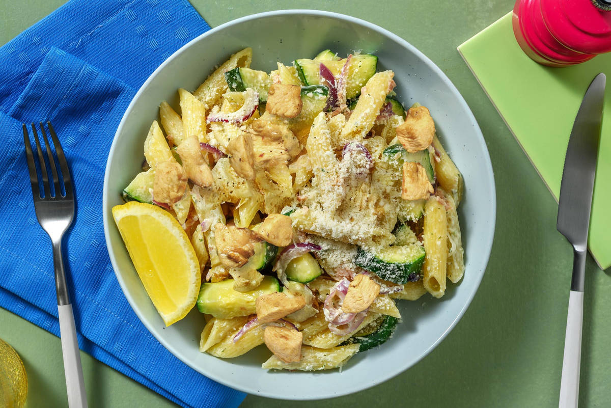 Hähnchen-Pasta-Salat