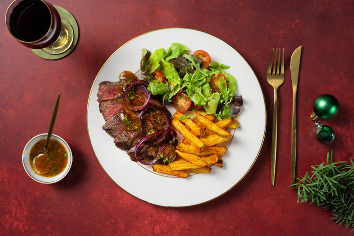 Feines Rinderhüftsteak mit Cowboy-Butter-Soße