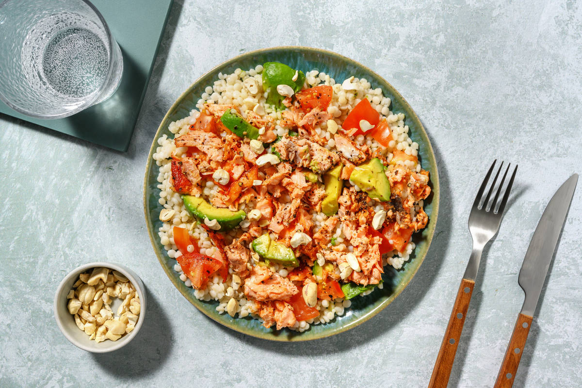 Couscous perlato al salmone e avocado