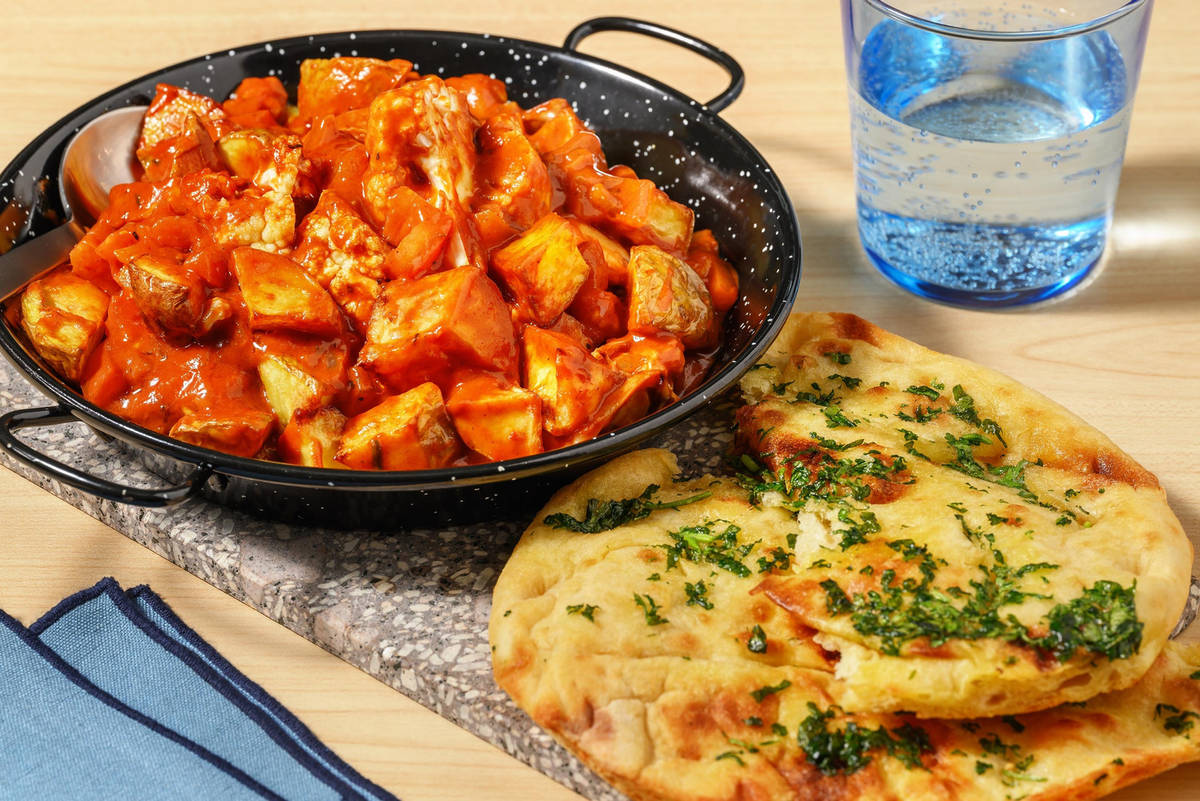 Kremet blomkål- og potetkarri med kyllingstrimler