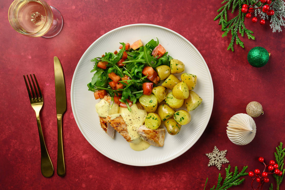 Chicken in Hollandaise Sauce
