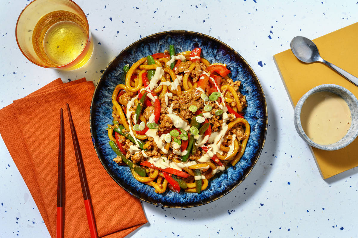 Fideos udon con cerdo y verduras