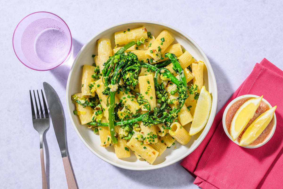 Classic Creamy Pasta Primavera 