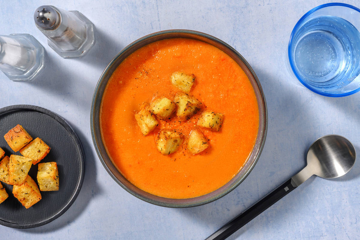Sopa templada de tomate y verduras asadas
