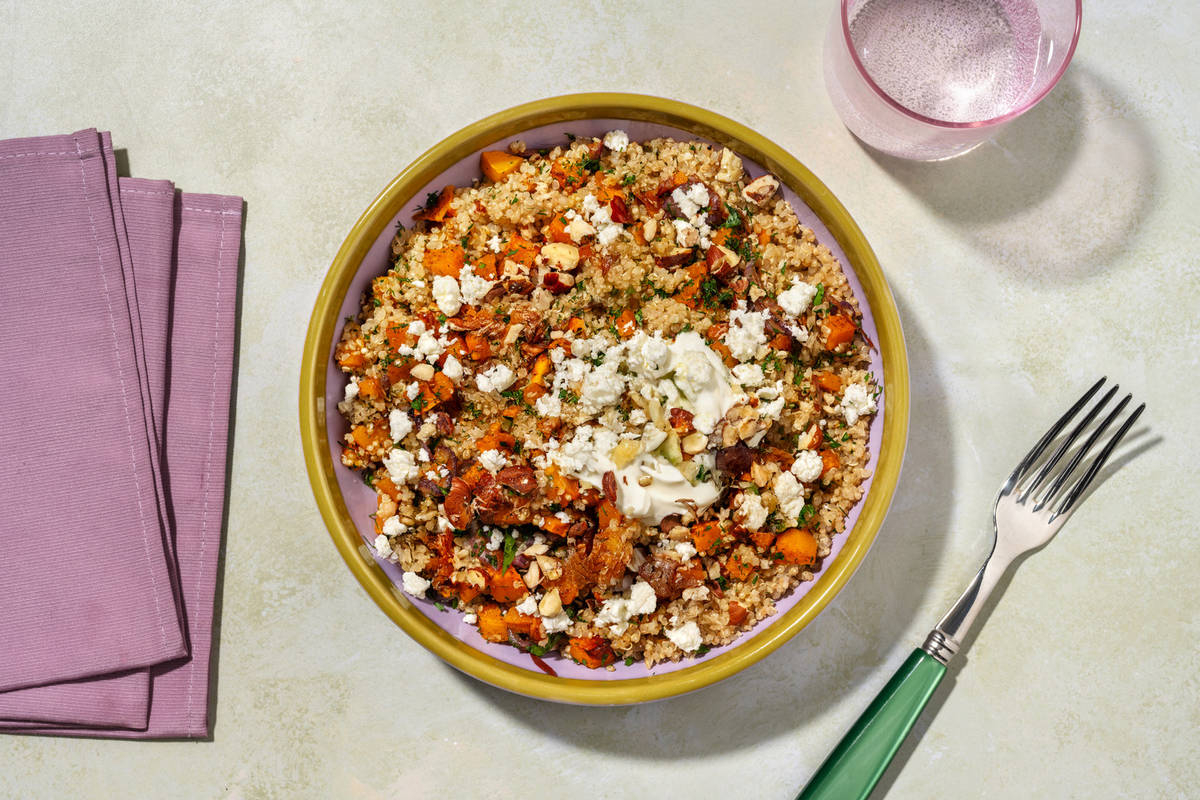 Salade de quinoa, potimarron rôti & labneh