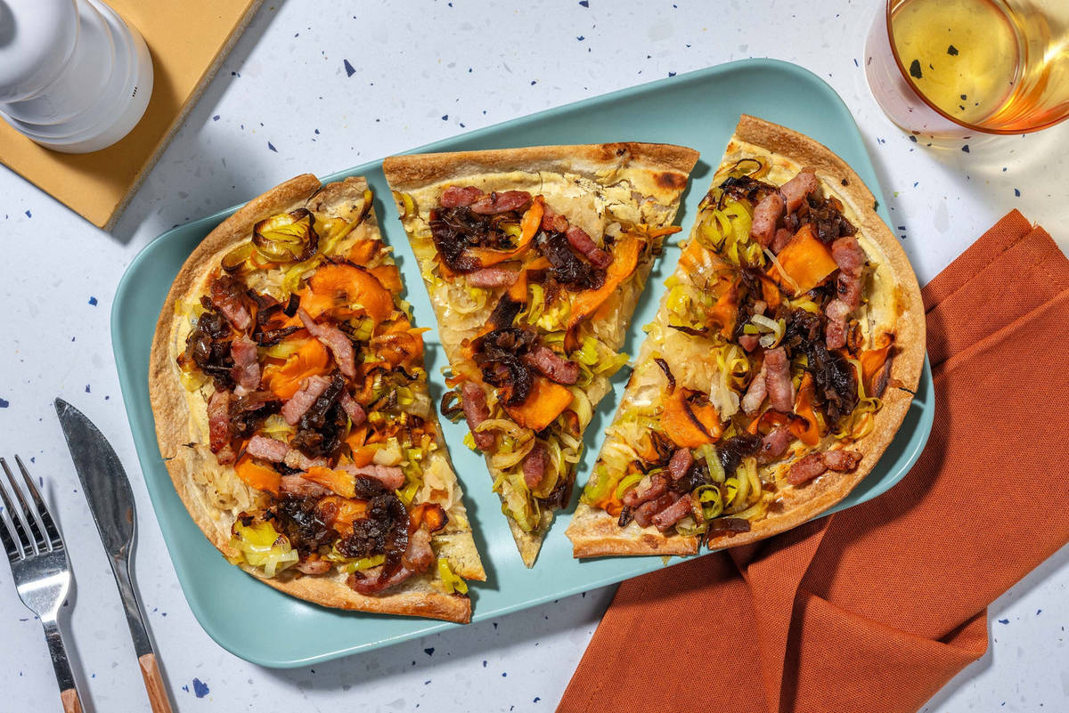 Flammkuchen met zuurkool en spekjes