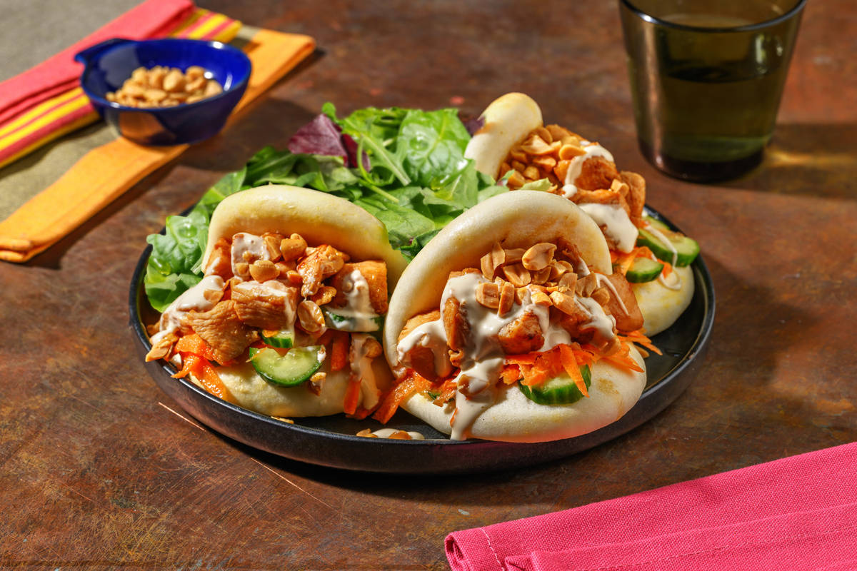 Baos tailandeses de pollo con mayonesa de soja