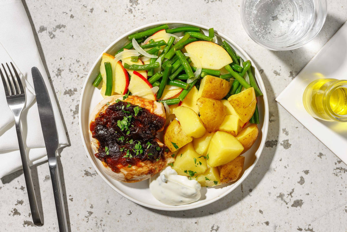 Pouletbrust mit Zwiebel-Chutney-Haube