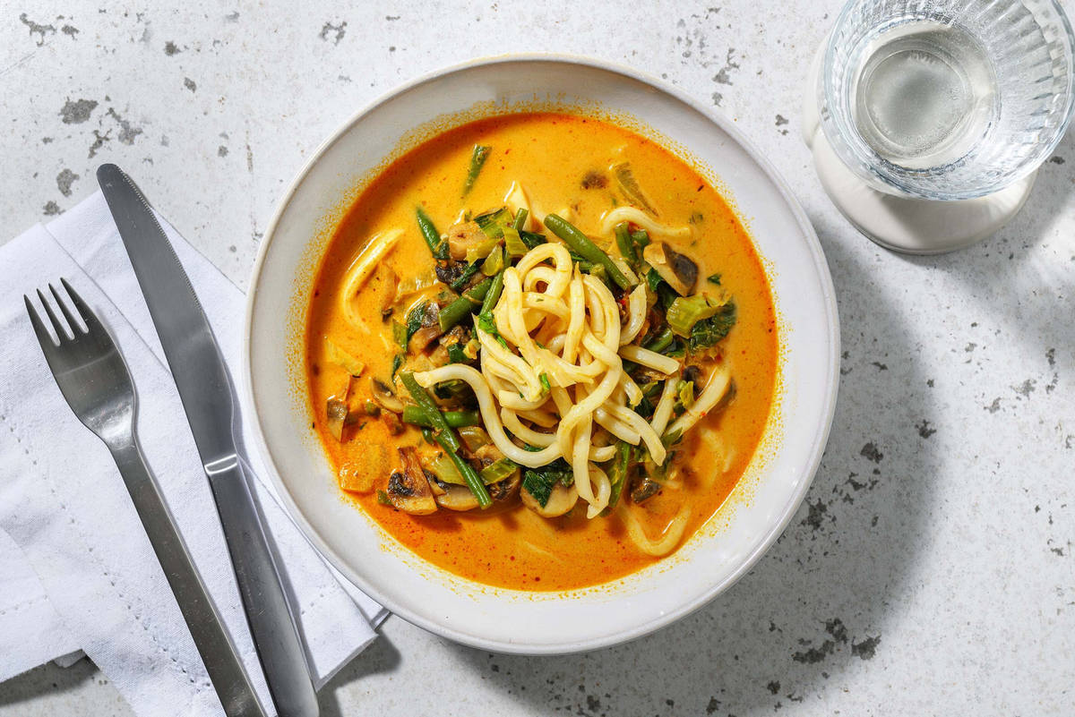 Red Thai Style Coconut Udon Veggie Gyoza