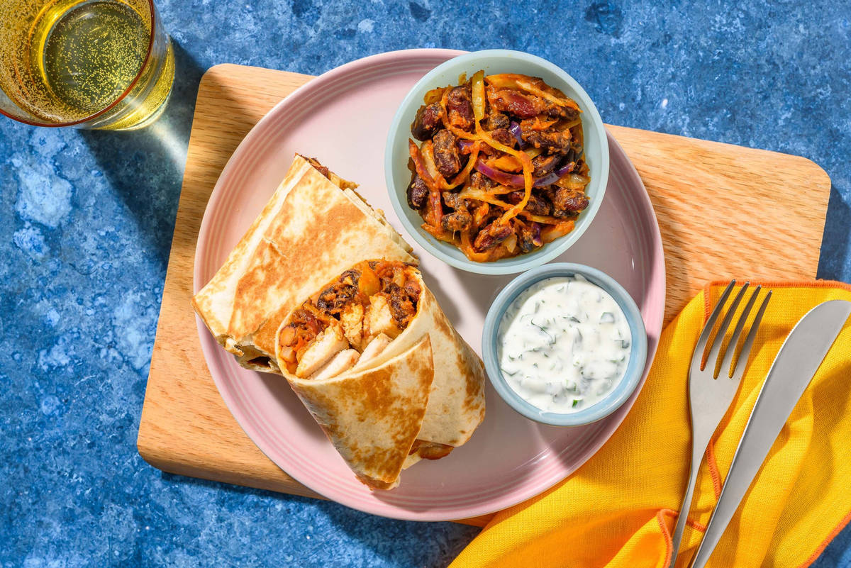 Karibischer Burrito mit veganen Filetstücken