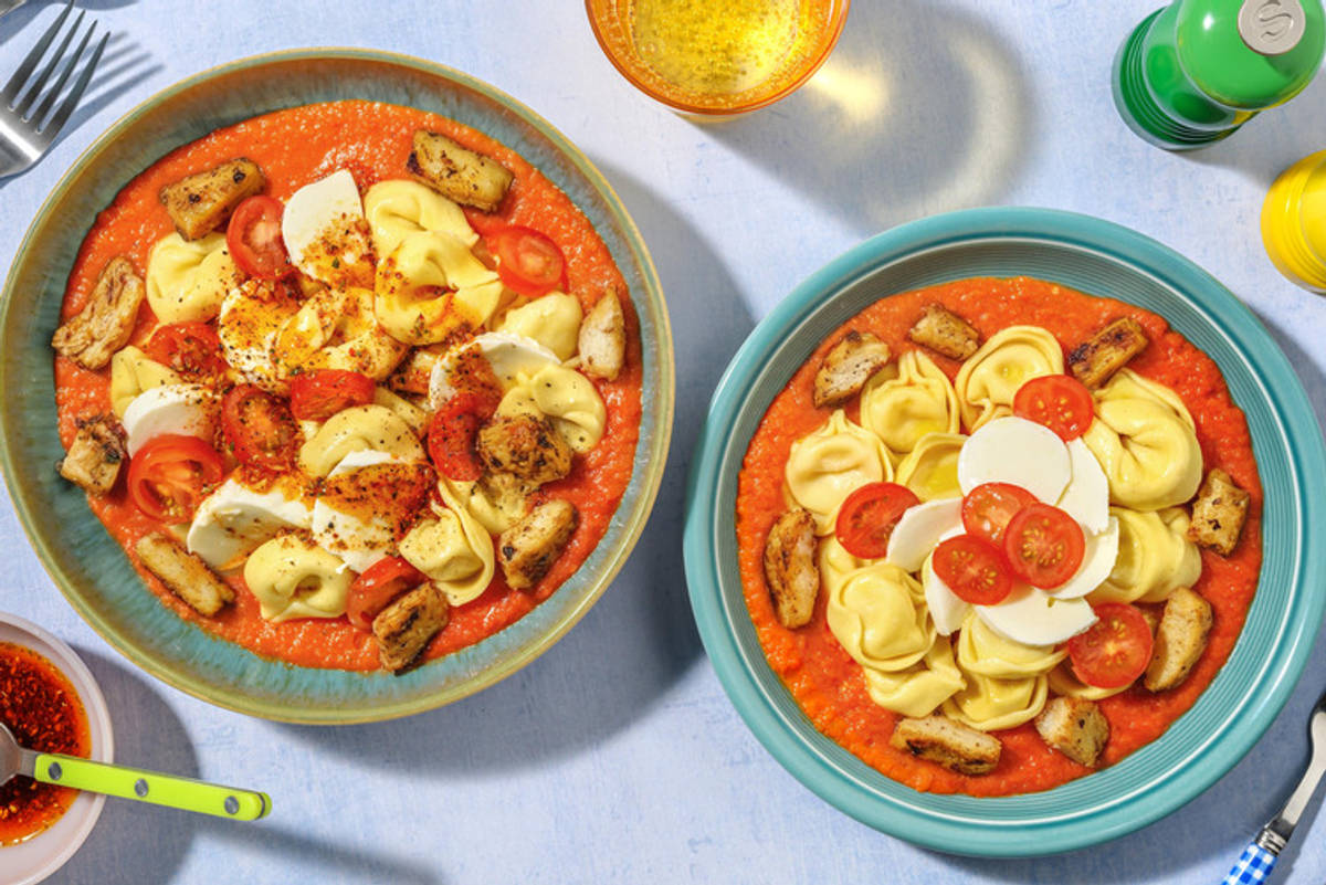 Tortellini-Vulkan in Tomaten-Lava & extra Chick-Eria-Filet