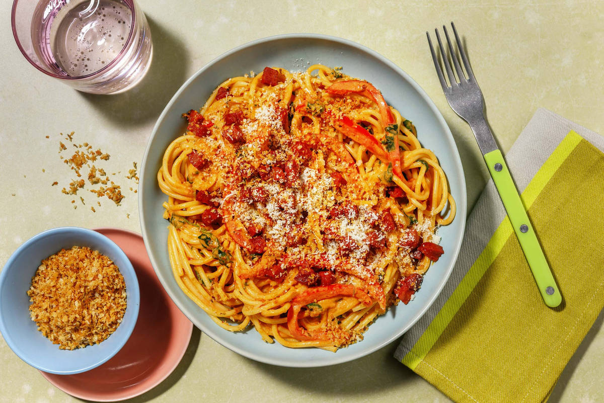 Chorizo-spaghetti i cajunsauce med ekstra rejer