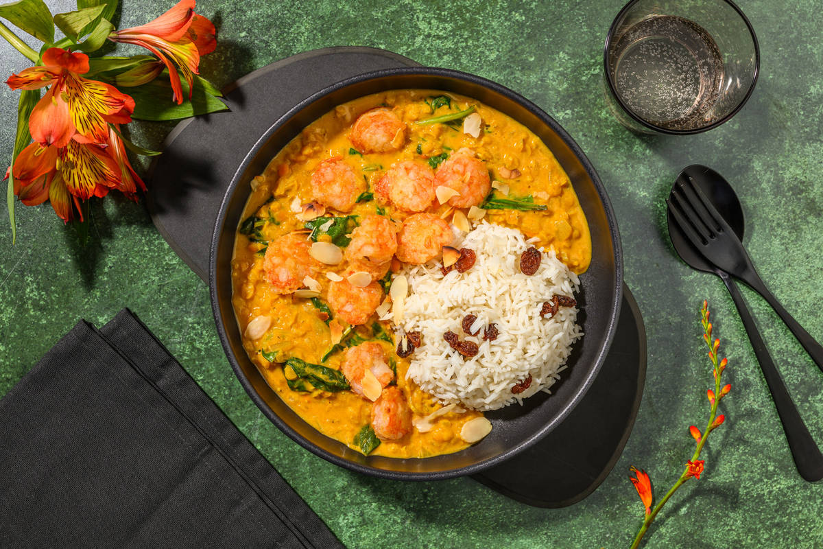 Crevettes poêlées, épinards & dahl de lentilles