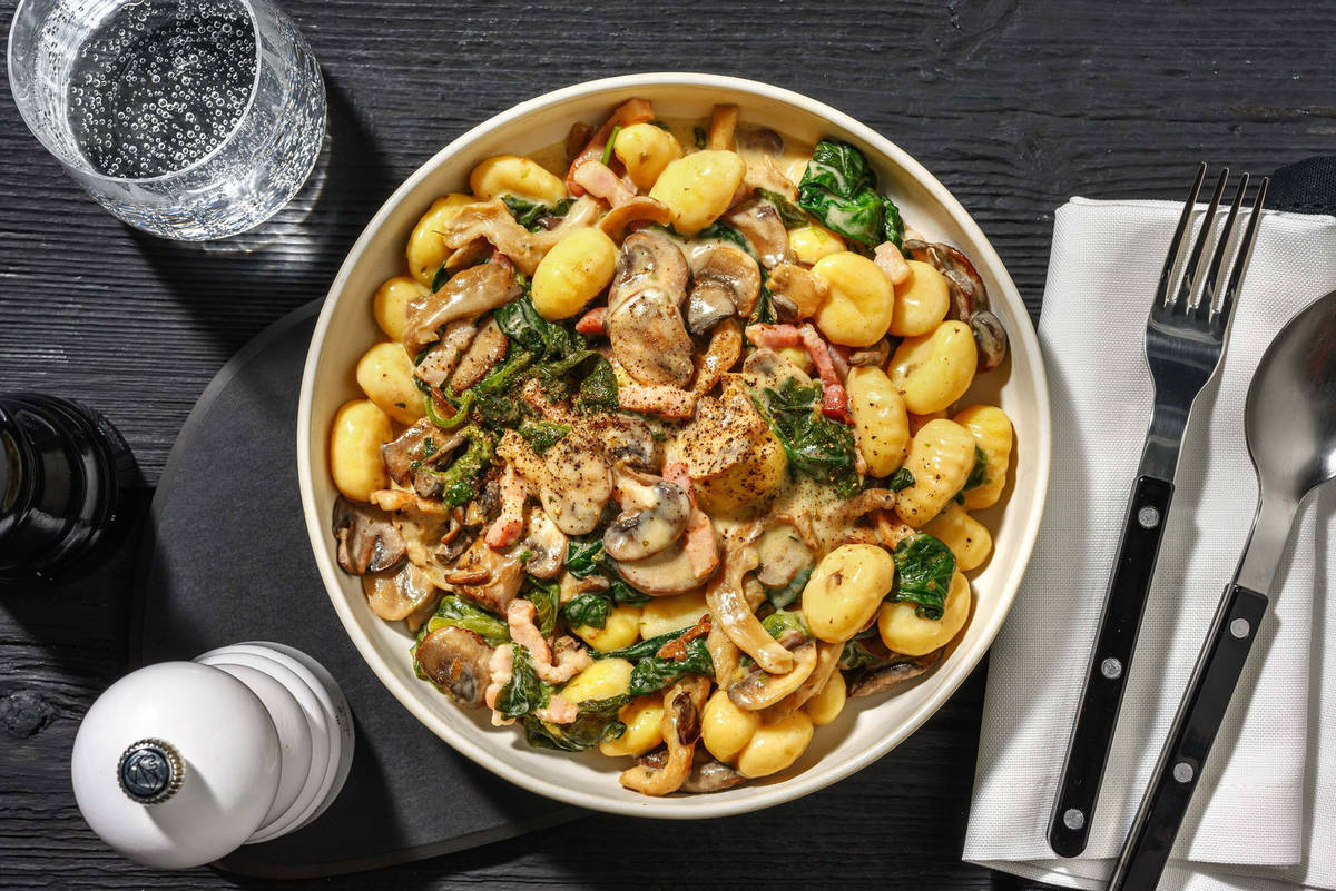 Gnocchi crémeux aux lardons herbacés